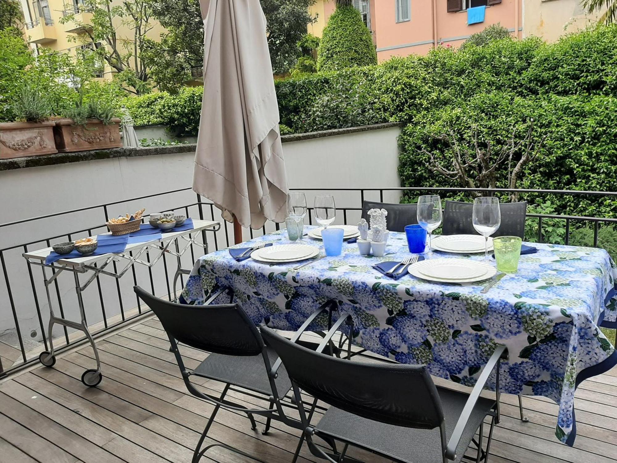 Casa Mari - Free Secure Parking, Breakfast, Private Bathroom, Wifi, Garden, Aircon, 3 Min Walk To Metro And Train Station Μιλάνο Εξωτερικό φωτογραφία